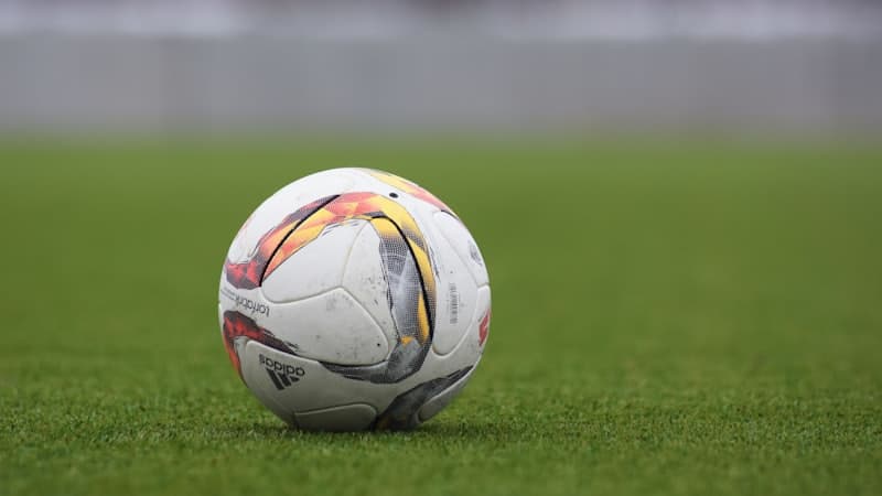 ديربي الرياض: الهلال ضد النصر، أشهر قمم الكرة السعودية